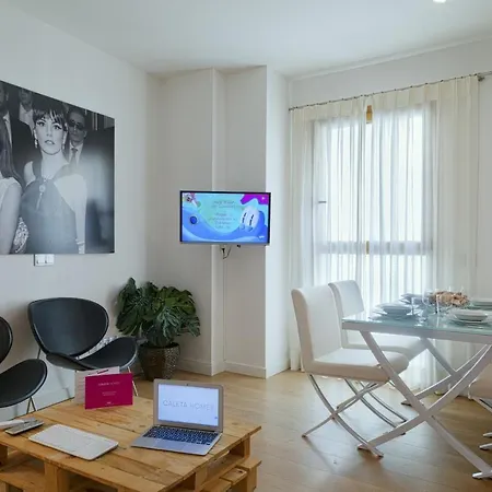 Apartment Caleta Homes - Pompidou
