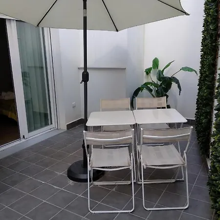Apartment Caleta Homes - Pompidou Malaga