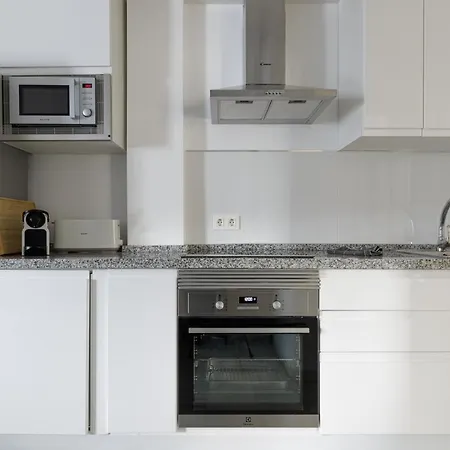 Apartment Caleta Homes - Pompidou Malaga