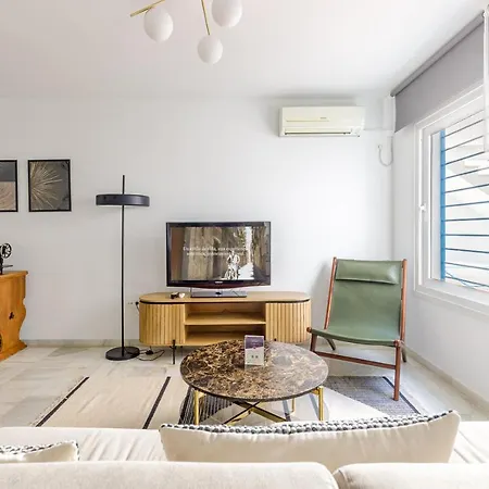 Apartment Caleta Homes - Pompidou Malaga